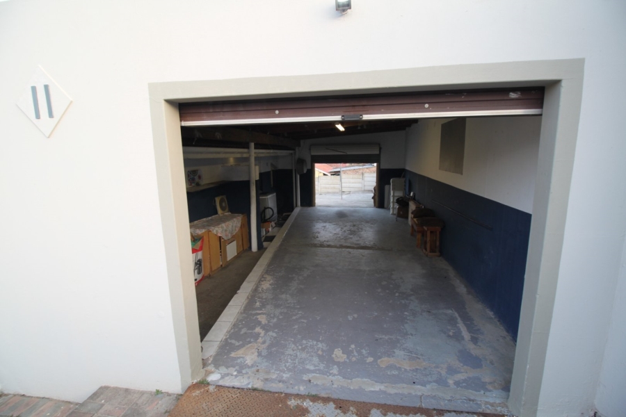 2 Bedroom Property for Sale in Bethelsdorp Eastern Cape
